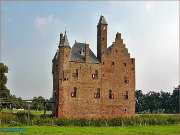 Castelul Doormenburg